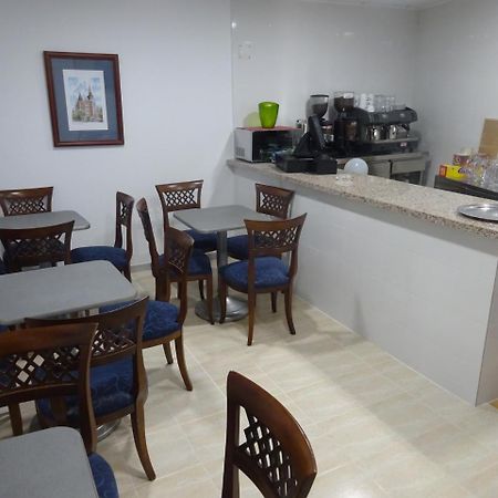 Hostal Lavapies มาดริด ภายนอก รูปภาพ